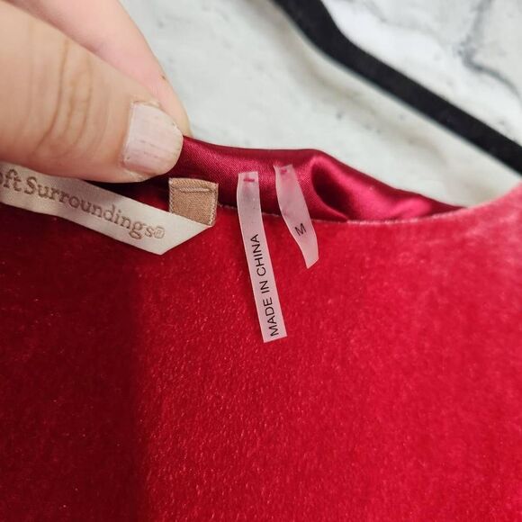 Soft Surroundings Stretch Velvet Rouched Sides Long Sleeve Red Womens Medium - Picture 12 of 13